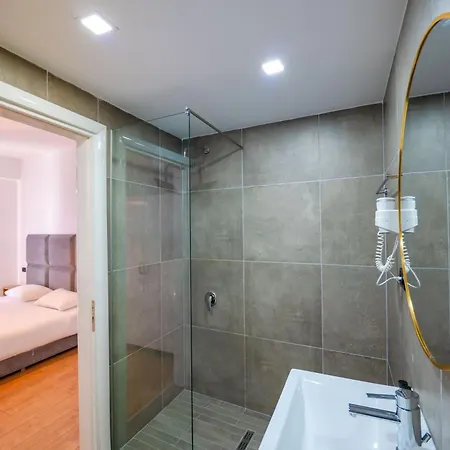 Otel Diamond Prestige Saranda